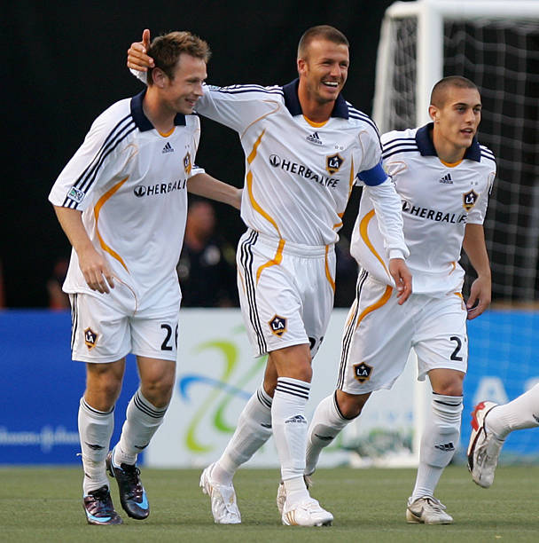 与此同时 与此同时