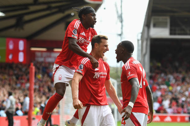 与整体战术 与整体战术