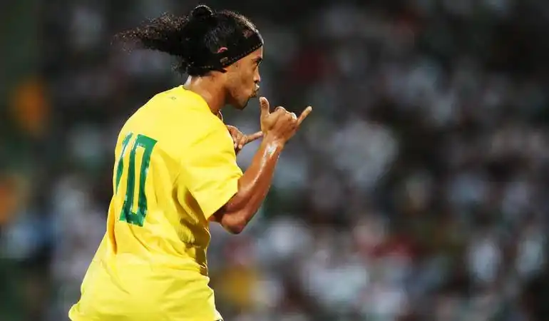 亚洲球员在 亚洲球员在